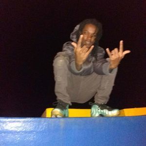 Meet your Posher, Cameron